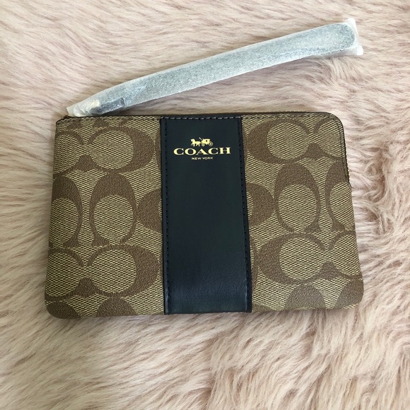 Coach Wrislet coin pouch - Picture 3 of 4